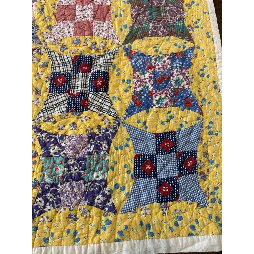 Vintage Handmade Patchwork Quilt Rob Peter to Pay Paul Twin 80x61 Hand Quilted